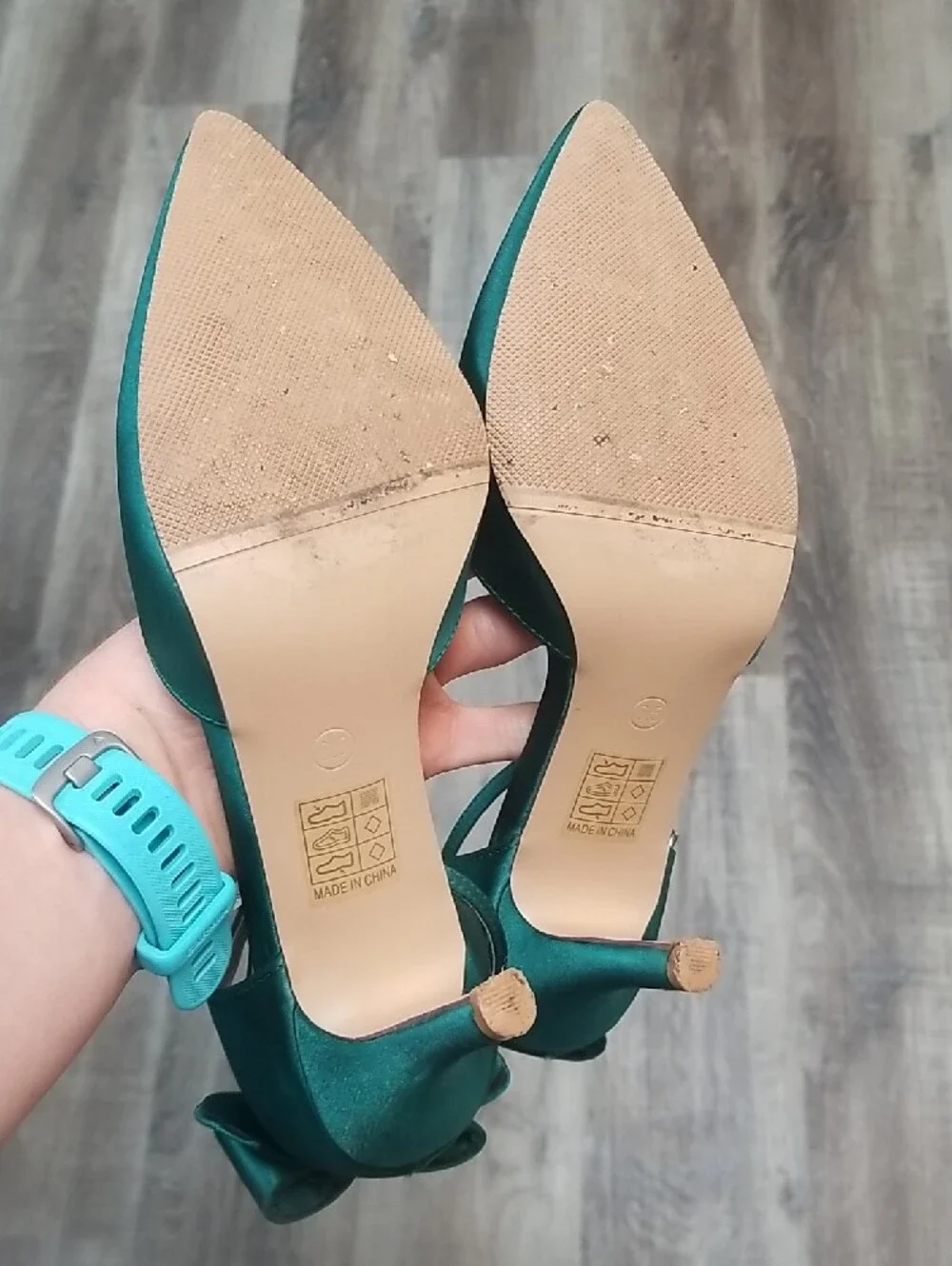 Erijunor chic emerald
